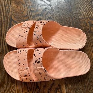 Freedom Moses pink splatter sz 39/40